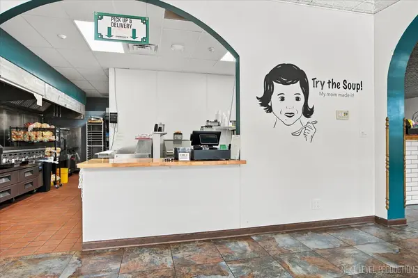 227 - 229 W Wilson ST, Batavia, IL 60510