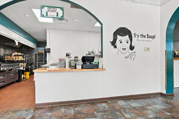 227 - 229 W Wilson ST, Batavia, IL 60510