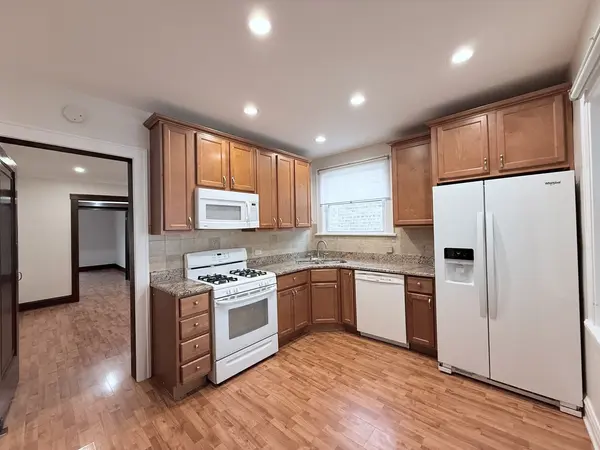 4950 N Marmora AVE #3, Chicago, IL 60630