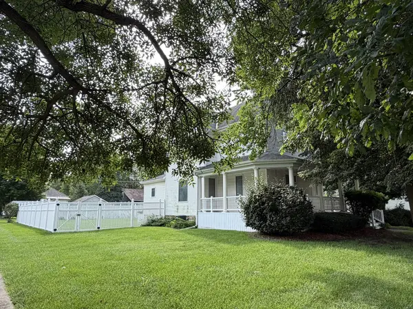 290 N Main ST, Herscher, IL 60941