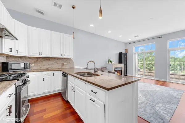 5614 N Jersey AVE #3, Chicago, IL 60659