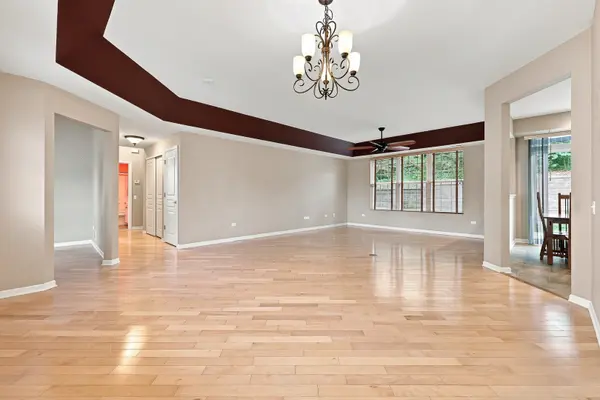 12583 Rock Island TRL, Huntley, IL 60142