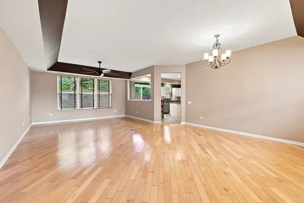 12583 Rock Island TRL, Huntley, IL 60142