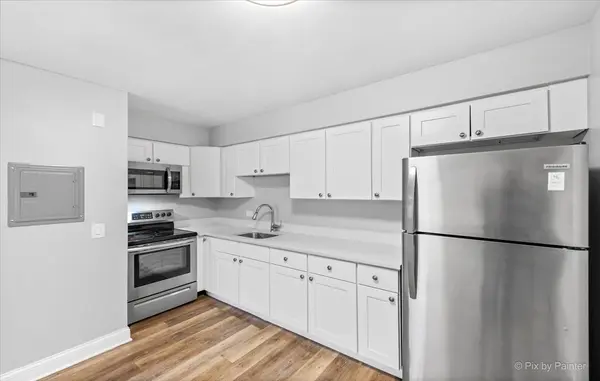 1110 N Wheeling RD #2C, Mount Prospect, IL 60056