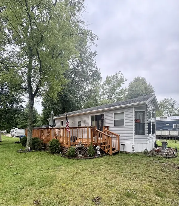 8/25 Woodhaven, Sublette, IL 61367