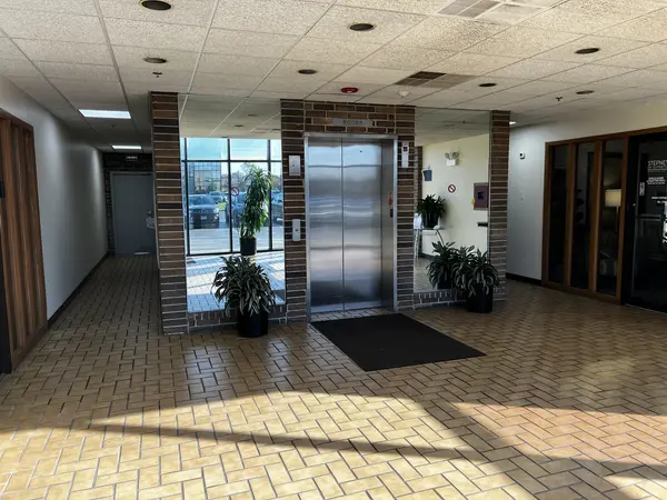 905 W 175 ST #3NW, Homewood, IL 60430