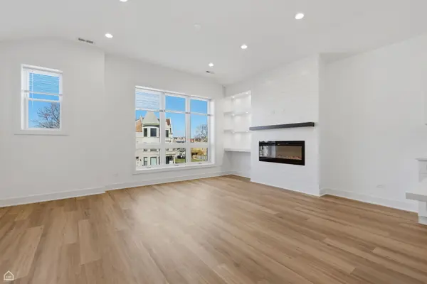 4841 S Prairie AVE, Chicago, IL 60615
