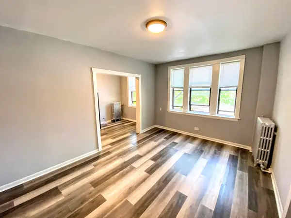 839 W Sheridan RD #214, Chicago, IL 60613