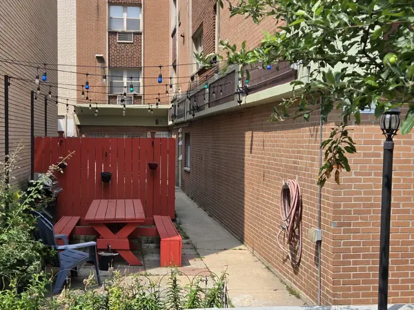 5950 N Kenmore AVE #505, Chicago, IL 60660