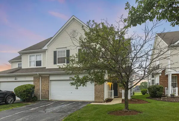 960 Bluebell CIR, Joliet, IL 60431