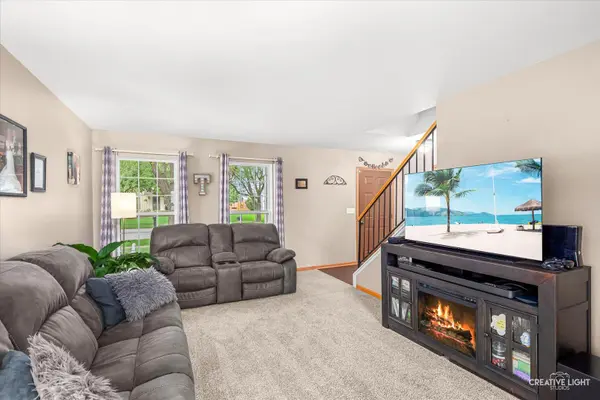 2704 Crested Butte TRL, Plainfield, IL 60586