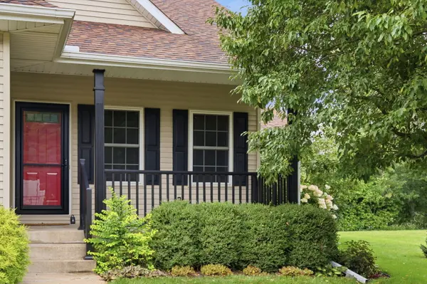 4626 Kelling ST, Davenport, IA 52806