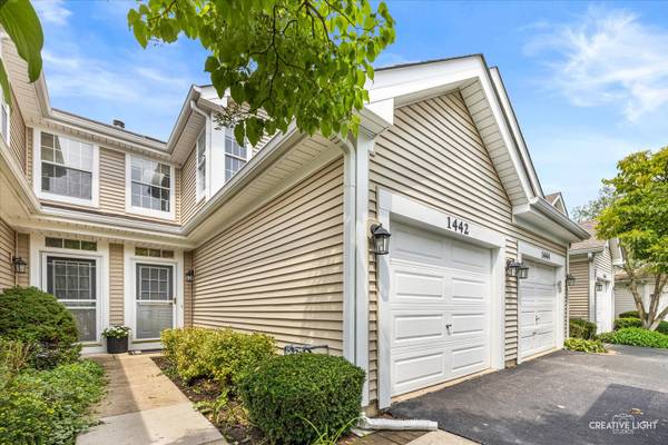 1442 WALNUT HILL AVE, St. Charles, IL 60174