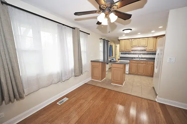 503 Case CT, Schaumburg, IL 60193
