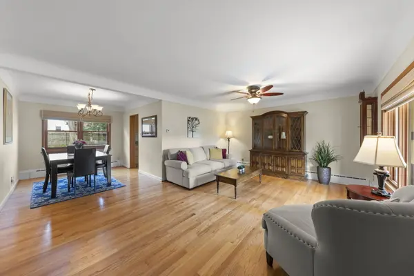 906 S Ashland AVE, La Grange, IL 60525