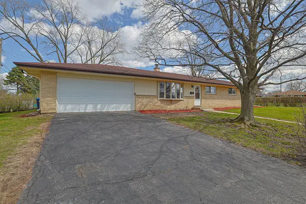 761 Marshall DR, Des Plaines, IL 60016