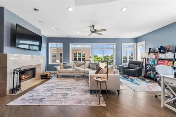 4736 N Lincoln AVE #4, Chicago, IL 60625