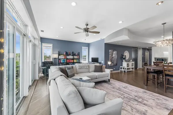 4736 N Lincoln AVE #4, Chicago, IL 60625