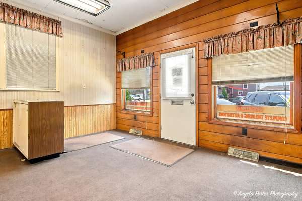 3908 Main ST, Mchenry, IL 60050