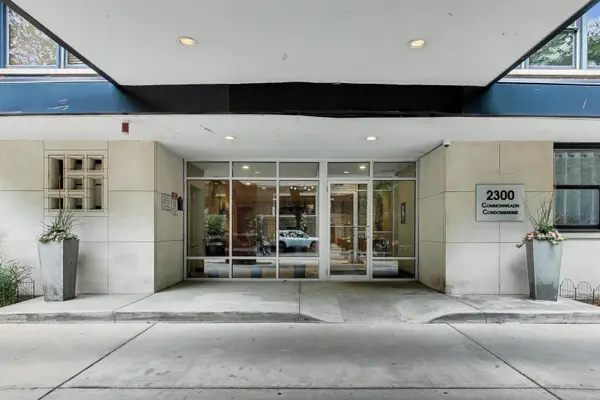 2300 N Commonwealth AVE #2H, Chicago, IL 60614