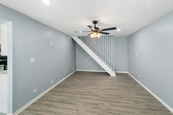7969 164th CT #7969, Tinley Park, IL 60477