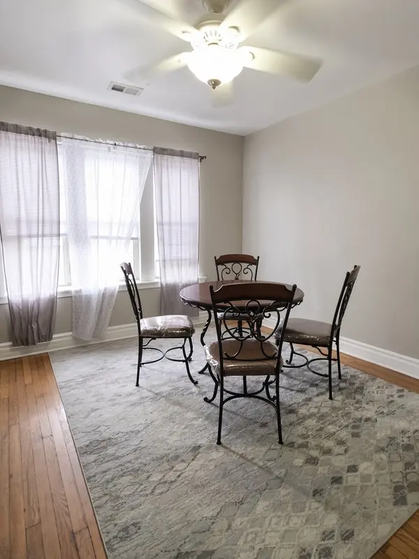 48 N Menard AVE #3A, Chicago, IL 60644