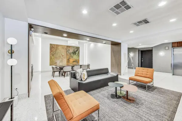 165 N Canal ST #1426, Chicago, IL 60606