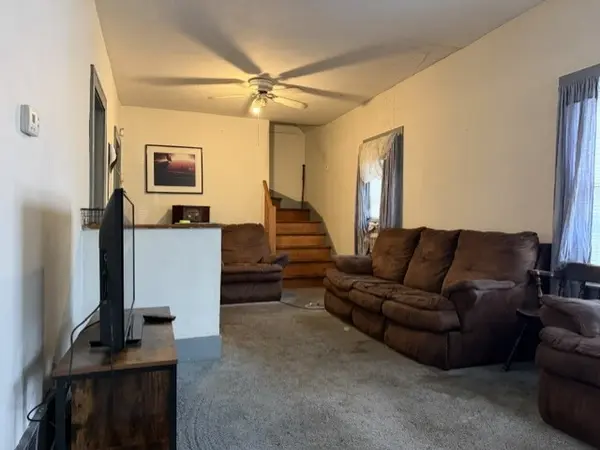 139 N Calhoun ST, Aurora, IL 60505