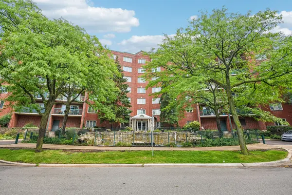 8580 W Foster AVE #206, Norridge, IL 60706
