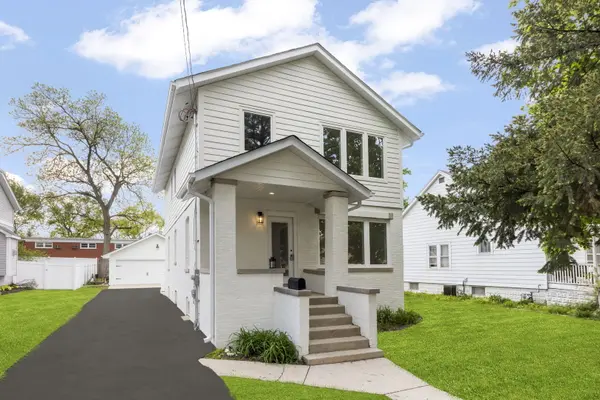 118 N President ST, Wheaton, IL 60187