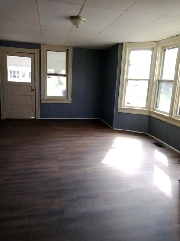 514 E Main ST, Hoopeston, IL 60942