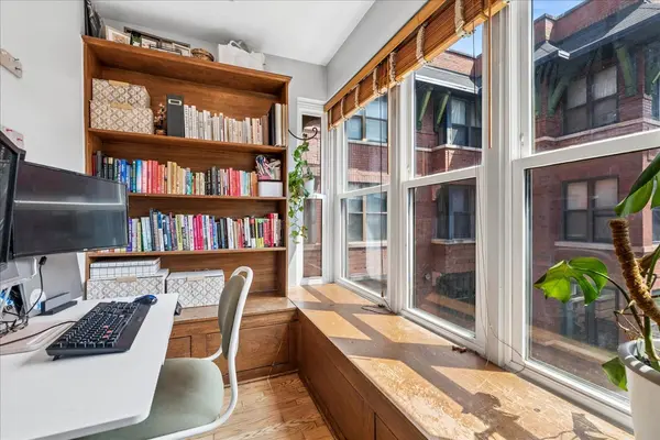 5325 N Kenmore AVE #3A, Chicago, IL 60640