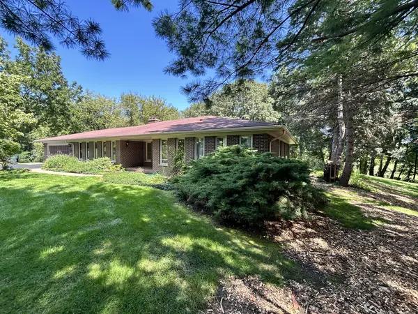21554 W Countryside Valley DR, Mundelein, IL 60060