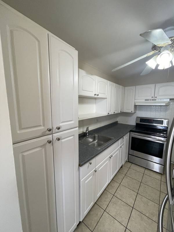 4300 W Ford City DR #710, Chicago, IL 60652