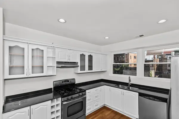 4023 S Calumet AVE #2N, Chicago, IL 60653