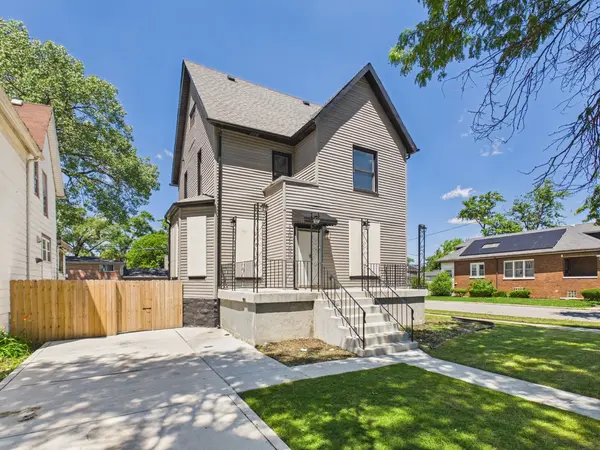 10100 S Eggleston AVE, Chicago, IL 60628