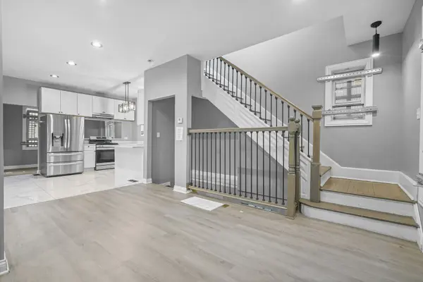 10100 S Eggleston AVE, Chicago, IL 60628
