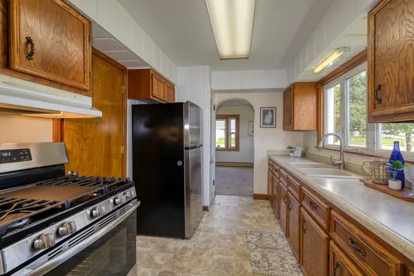 220 S First ST, Elburn, IL 60119