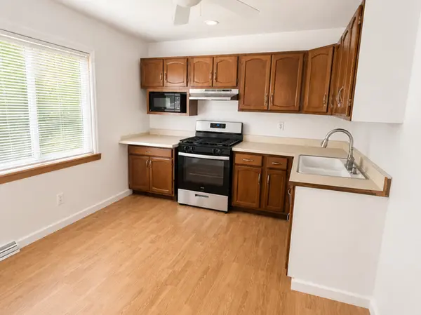 1108 E 5th ST, Sandwich, IL 60548
