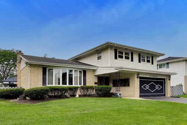 433 Kinkaid CT, Des Plaines, IL 60016