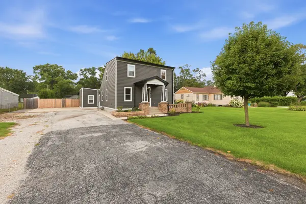3632 Blackstone AVE, Markham, IL 60428