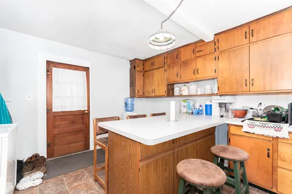 202 N Main ST #1, Sandwich, IL 60548