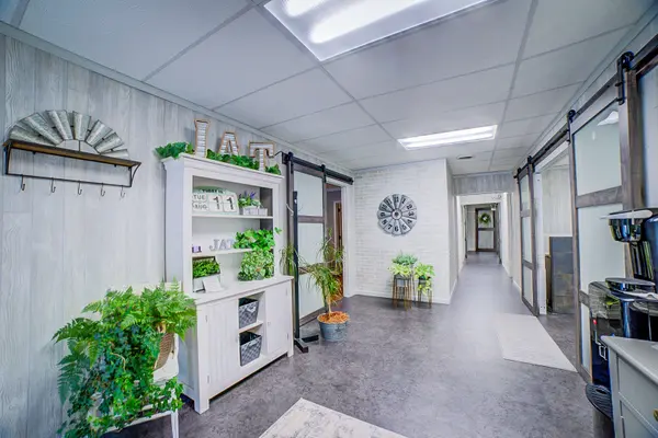 113 W Garfield AVE, Cissna Park, IL 60924