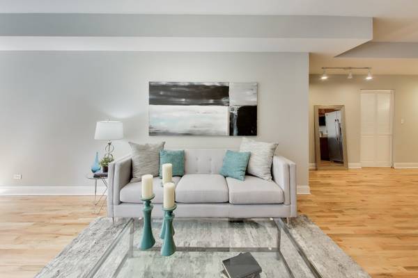 4753 N Beacon ST #2, Chicago, IL 60640