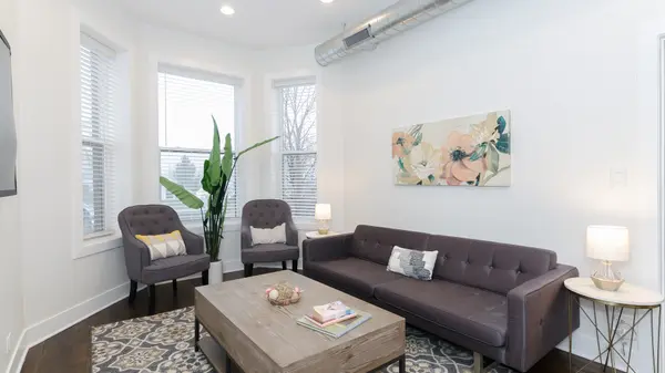 1458 W Pensacola AVE #3, Chicago, IL 60613