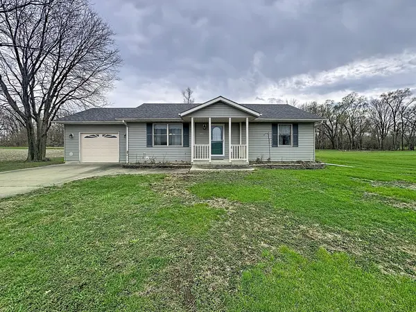 2524 Big Island Pkwy, Milan, IL 61264