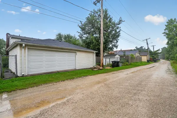 3341 Prairie AVE, Brookfield, IL 60513