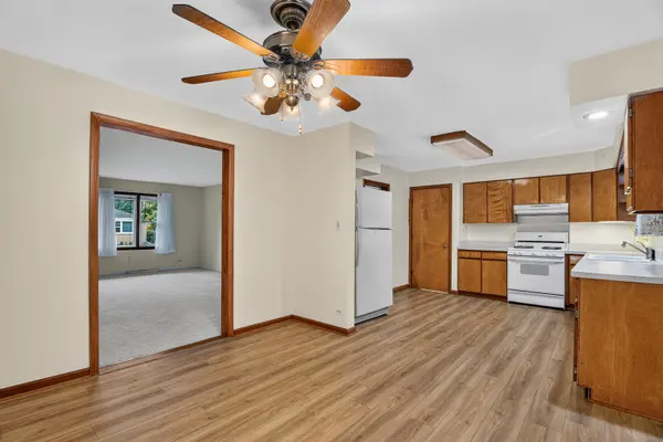 3341 Prairie AVE, Brookfield, IL 60513