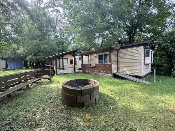 21-43 Woodhaven Lakes, Sublette, IL 61367