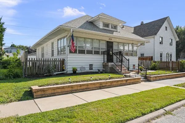1834 16th AVE, Moline, IL 61265